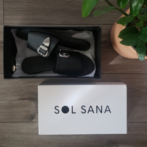 Sol Sana Anastasia Slide - Picture 4 of 7